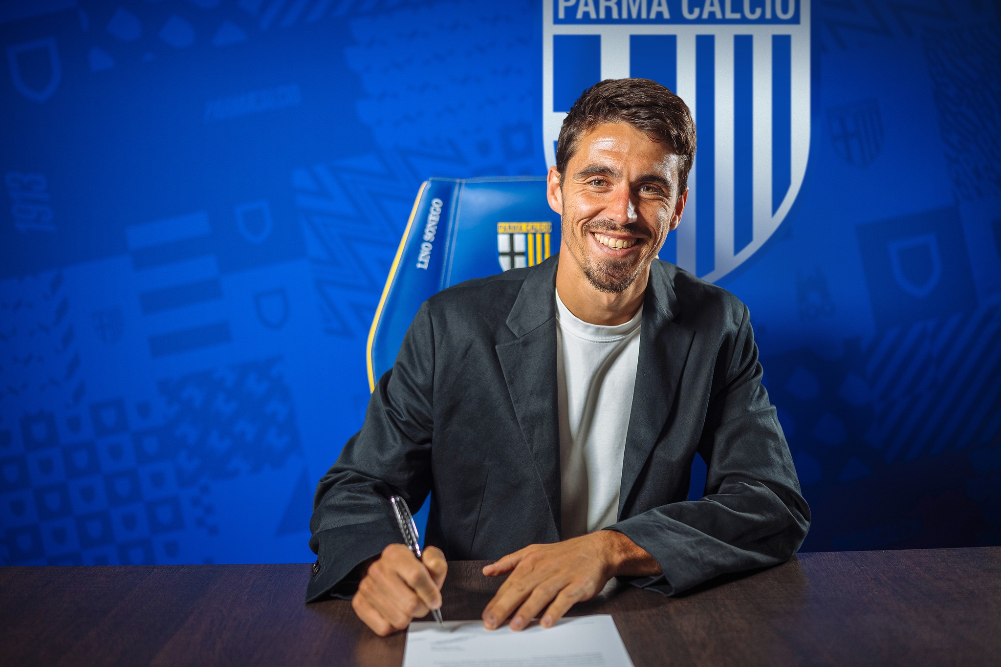 Cuesta firma per il Parma