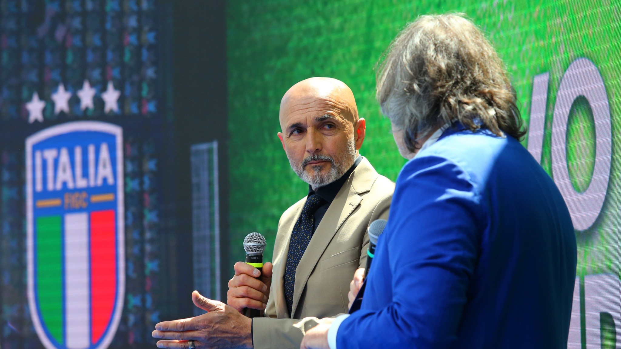 Italia, scelte forzate.