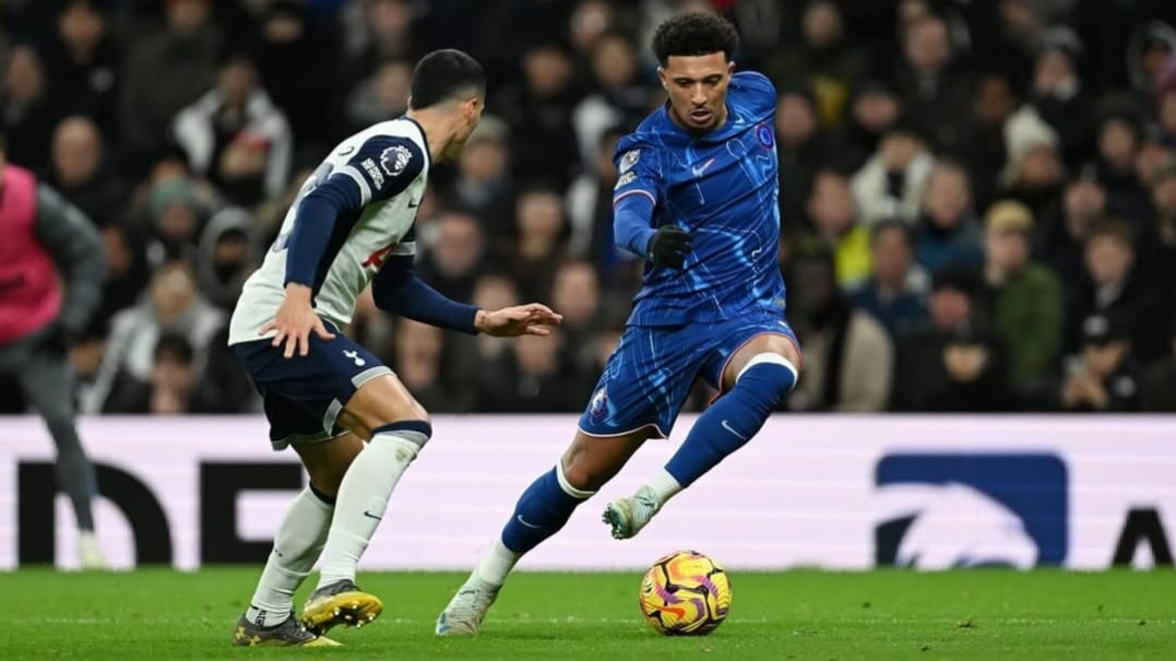 Juve, si insiste per Jadon Sancho: il giocatore spinge