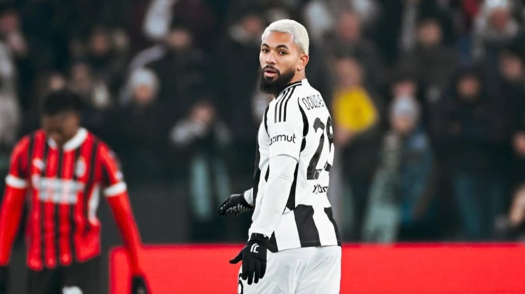 Juve, duello per Douglas Luiz in Premier: le ultime