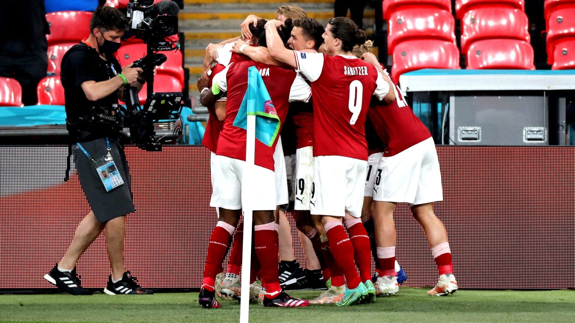 Analisi del girone H: l'Austria si qualfica direttamente ai Mondiali, Bosnia e Romania ai play-off.