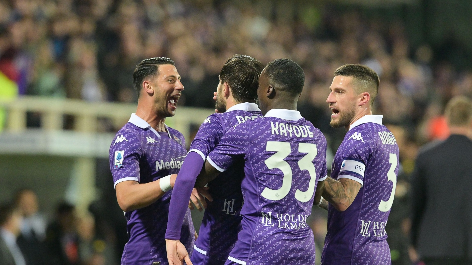 La Fiorentina affronterà l'AEK Atene in UEFA Conference League.