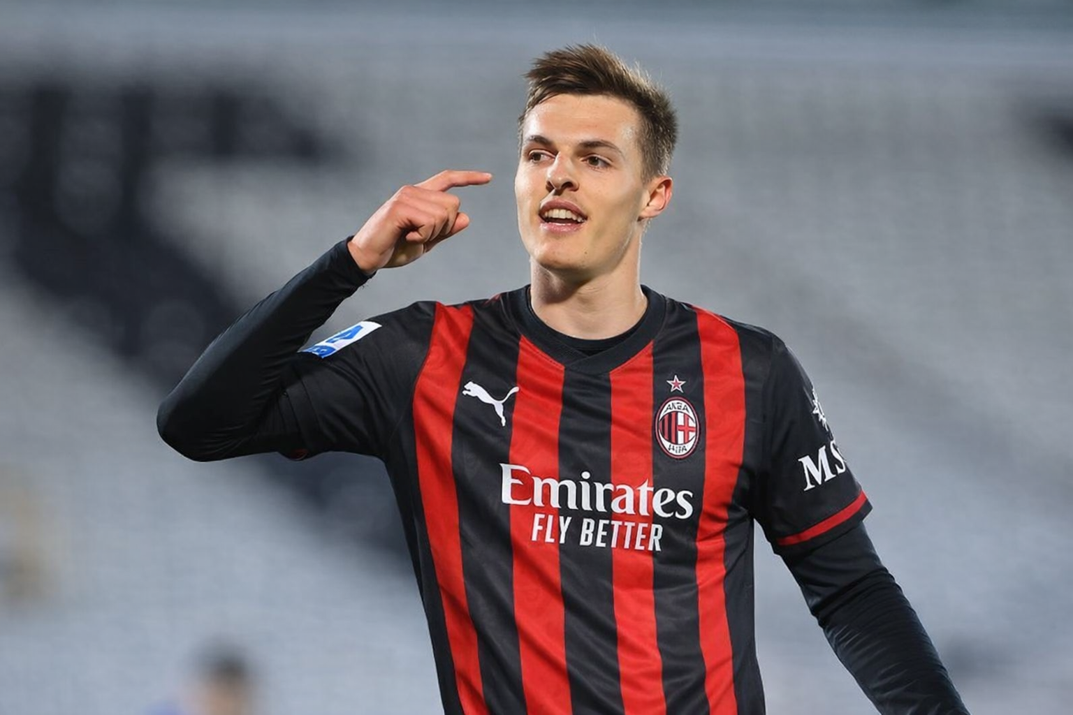 Ecco chi è Kostic, il nuovo Vlahovic